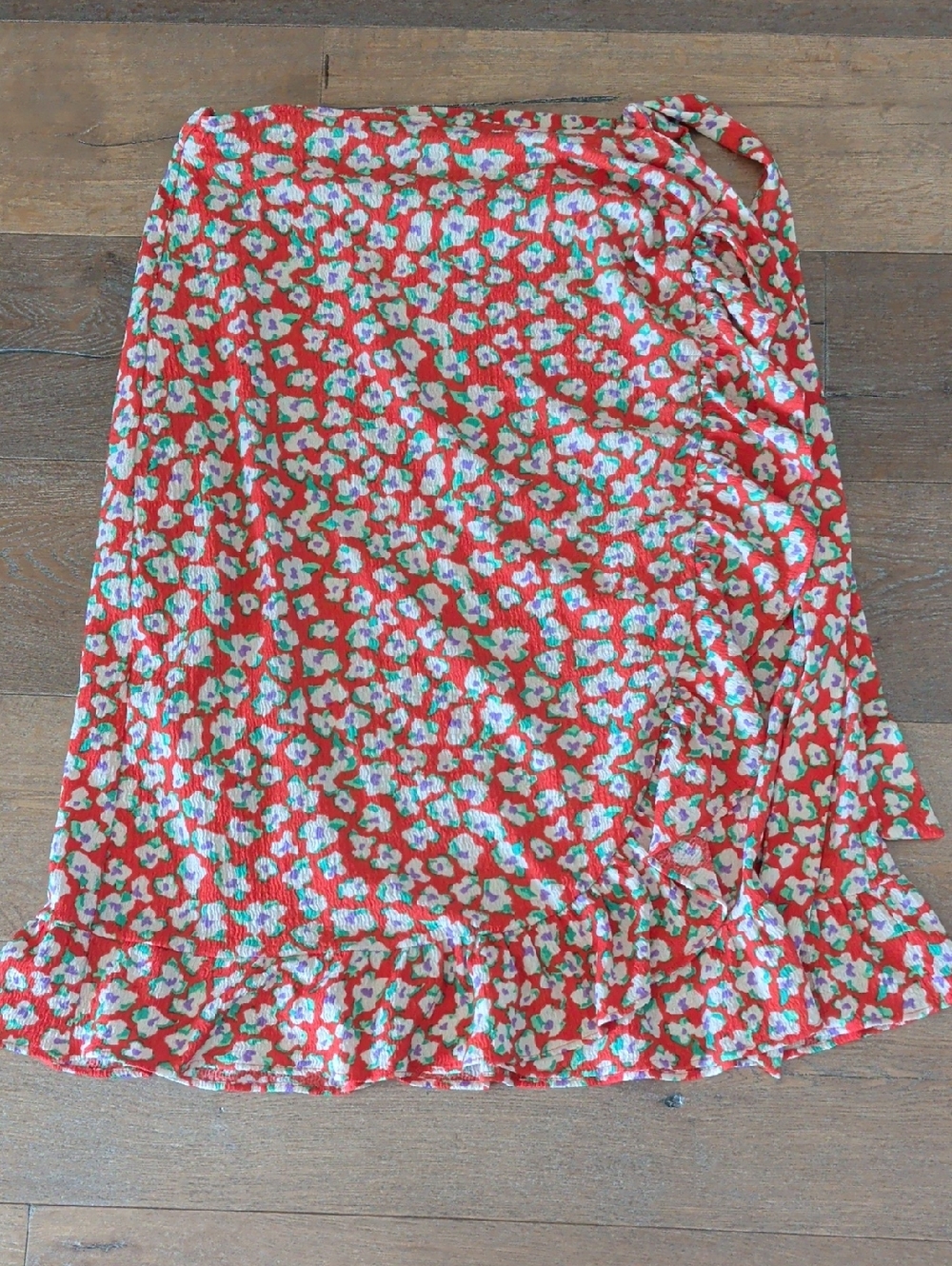 Vero Moda Red Floral Wrap Skirt with Ruffle Trim